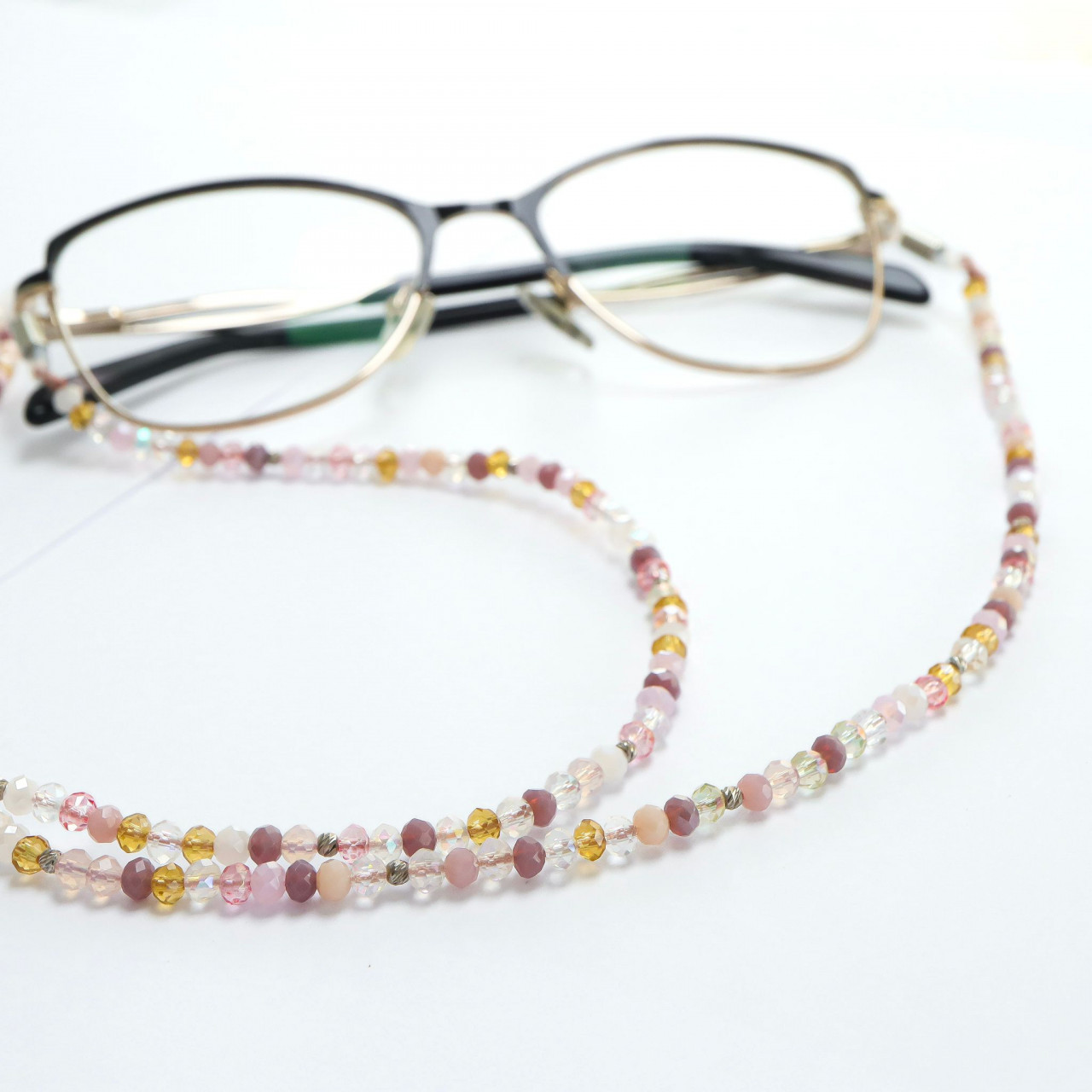 Lănțișor pentru ochelari cu cristale si bilute din argint 925