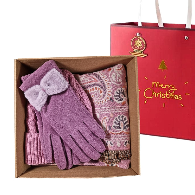 Pachet cadou fular fleece, caciula si manusi