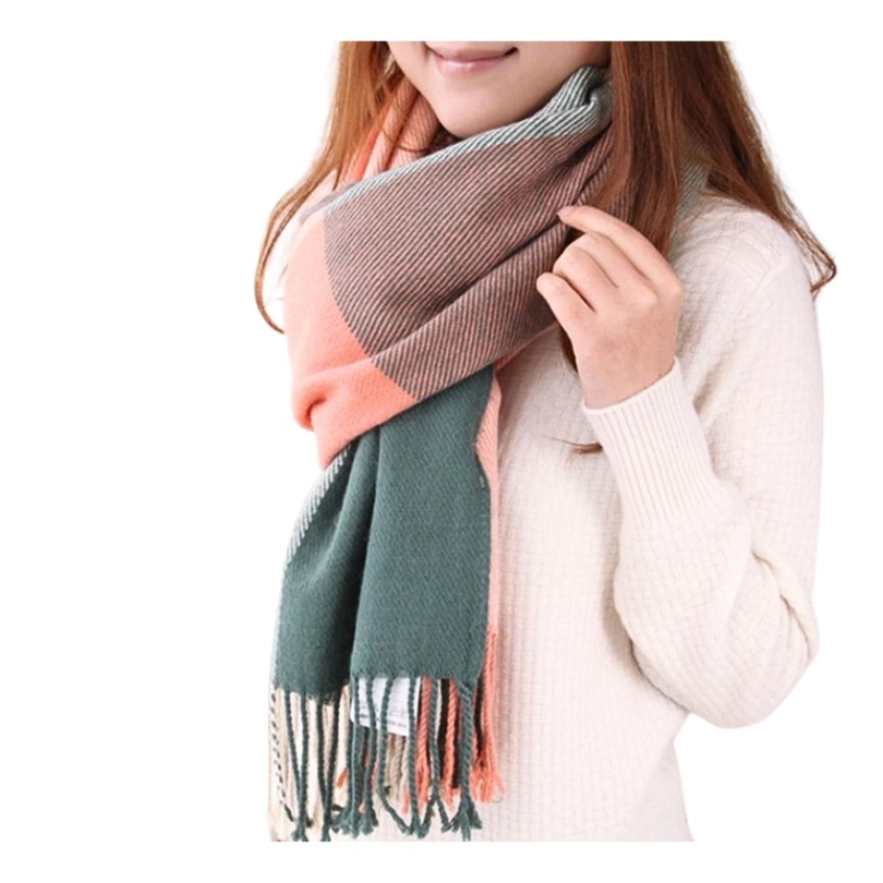 Sal Cashmere in carouri cu ciucuri