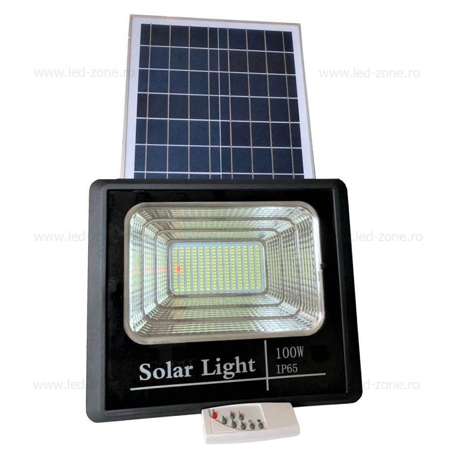 Proiector LED 50W cu Panou Solar si Telecomanda TIGER