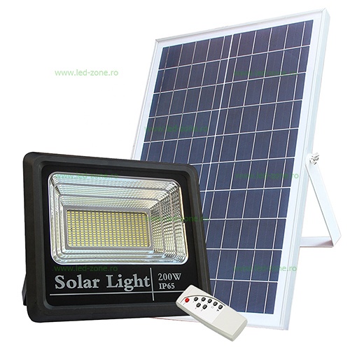 Proiector LED 200W cu Panou Solar si Telecomanda