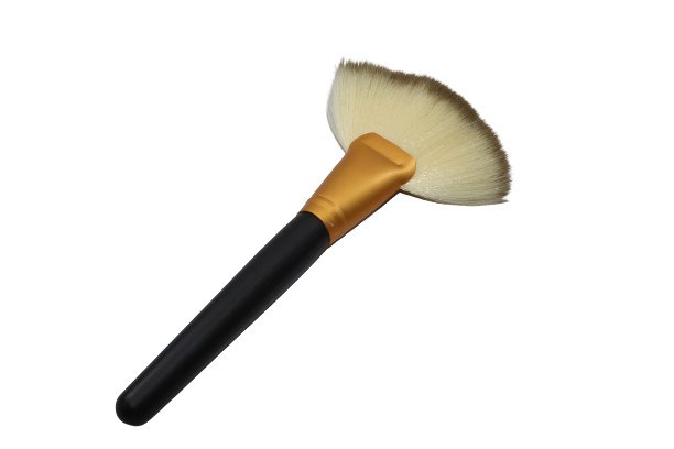 Pensula iluminator, makeup, nine beauty