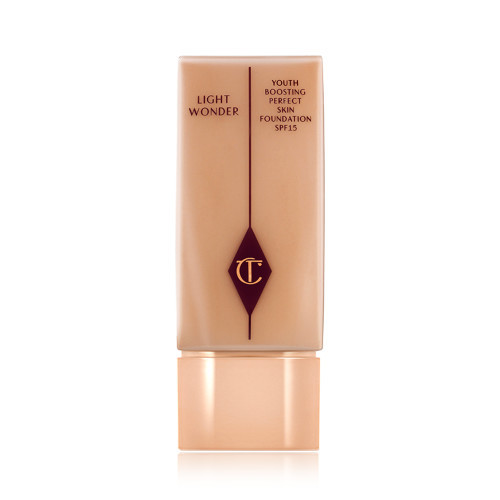 Fond de ten Charlotte Tilbury Light Wonder Nuanta 9 Dark