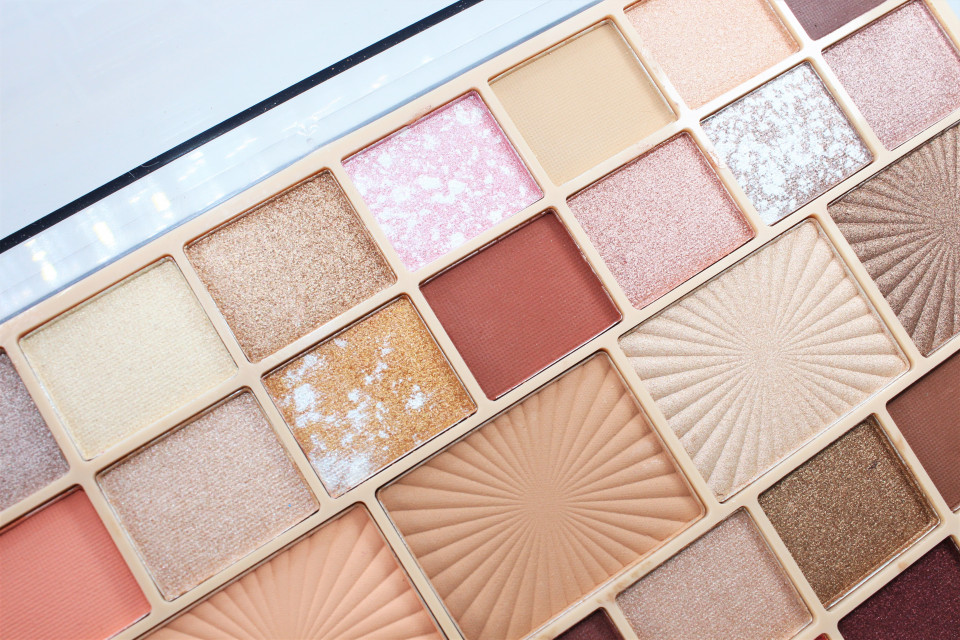 Trusa machiaj, Eyeshadow Edy, 37 , 1 Trusa machiaj, Eyeshadow Edy, 37 , 1