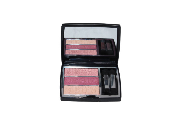 Paleta farduri de ochi, Dior, 3 Couleurs Tri(O)blique, 833 Mineral Rose