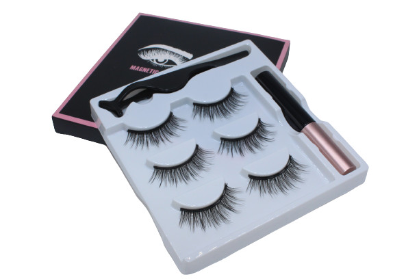 Set Gene False Magnetice, Beauty Belongs To You, Tus magnetic inclus, Nr 17 Set Gene False Magnetice, Beauty Belongs To You, Tus magnetic inclus, Nr 17