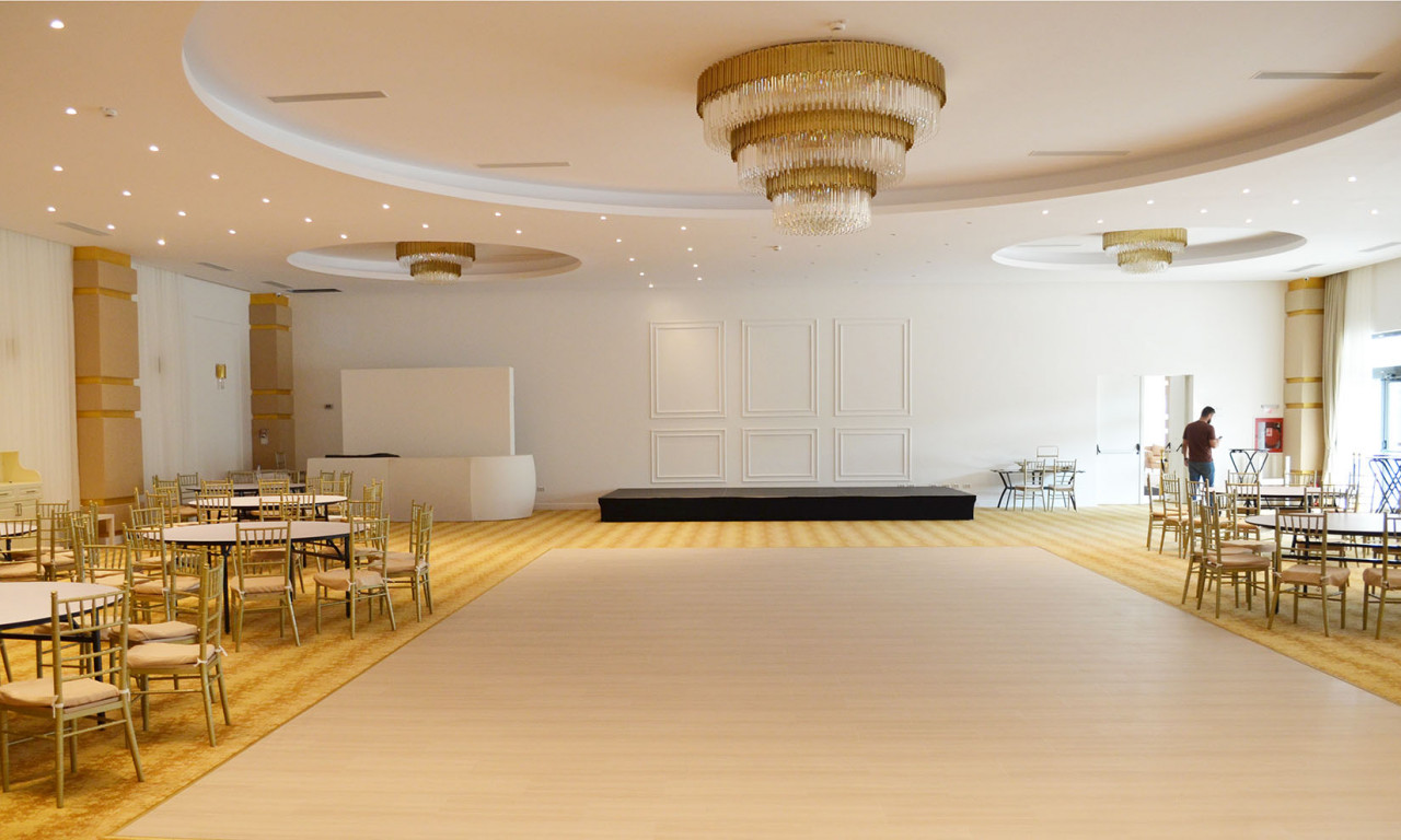 Amenajare exterior Salon Reina Events Ballroom - 1 | YEO