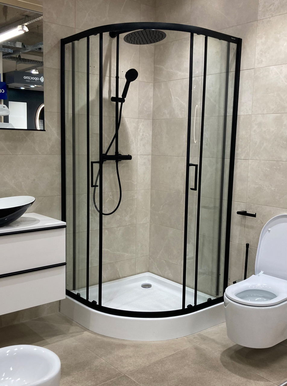 Set complet cabina de dus Kolpasan Eco Quat si cadita de dus Belform Bella cu set dus Ferro Trevi Black